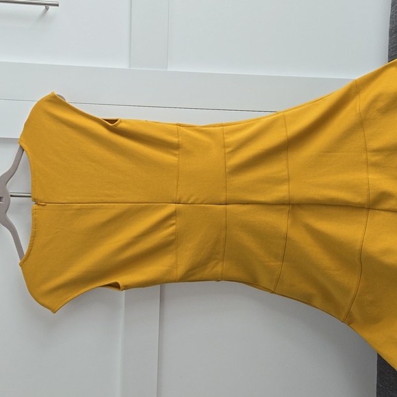 GAP Dress - Picture 3 of 5